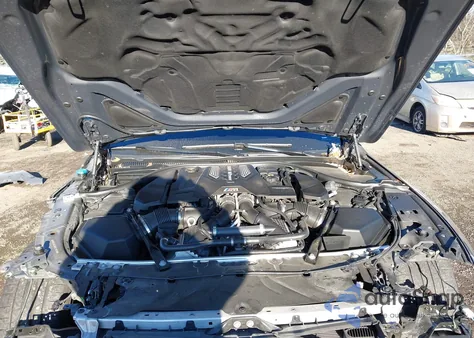 2021 BMW M8 Gran Coupe z USA, uszkodzony, nr VIN WBSGV0C08MCF18918